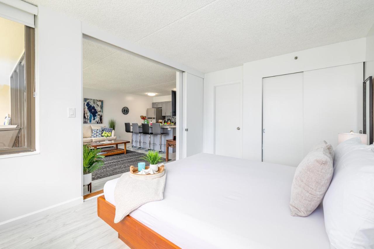 Stylish Waikiki Banyan 1br With Free Parking! Apartment Honolulu